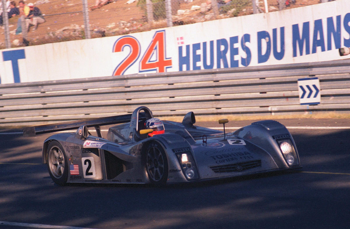 Cadillac Northstar LMP - Wayne Taylor, Eric van de Poele & Max Angelelli in the Esses at the 2000 Le Mans (52519148659).jpg