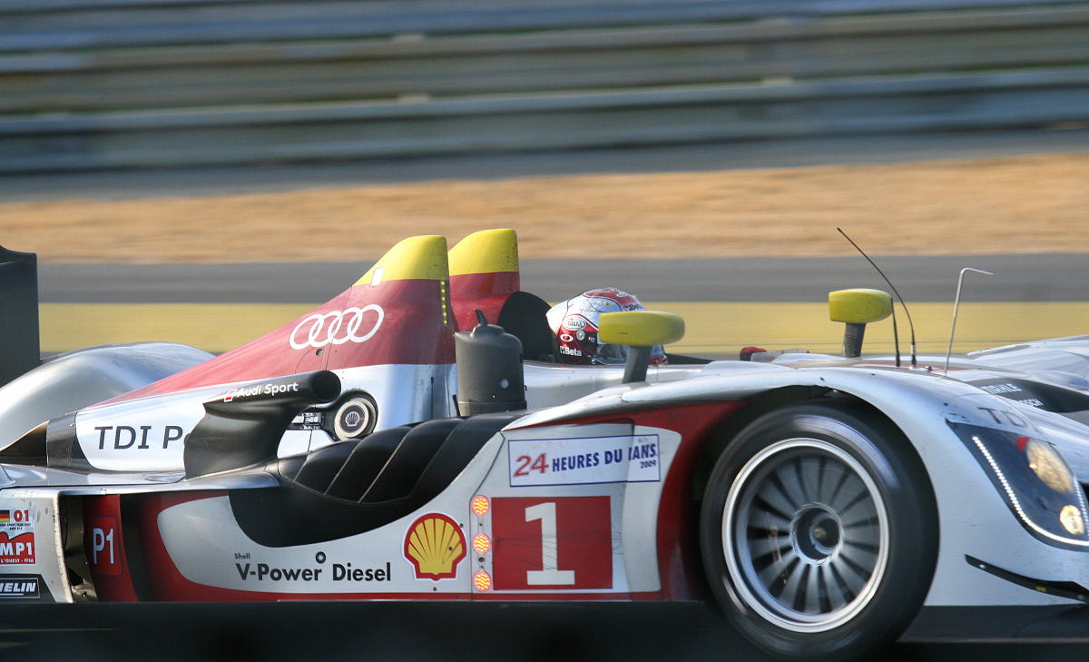 Audi R15 TDI
